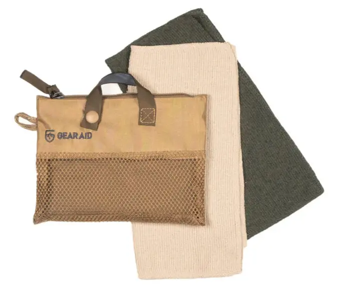 Gear Aid Micro-Terry Washcloth Travel Kit 1